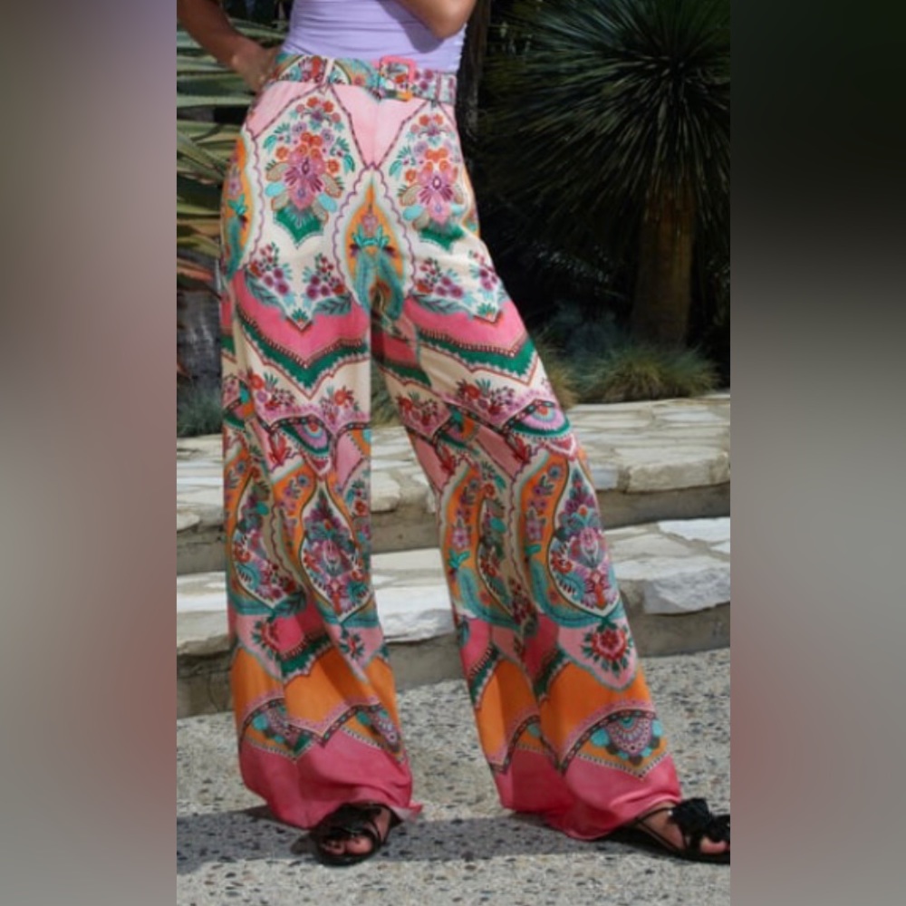 ZARA Palazzo Pants - Floral. Needs Zipper Repair NWOT